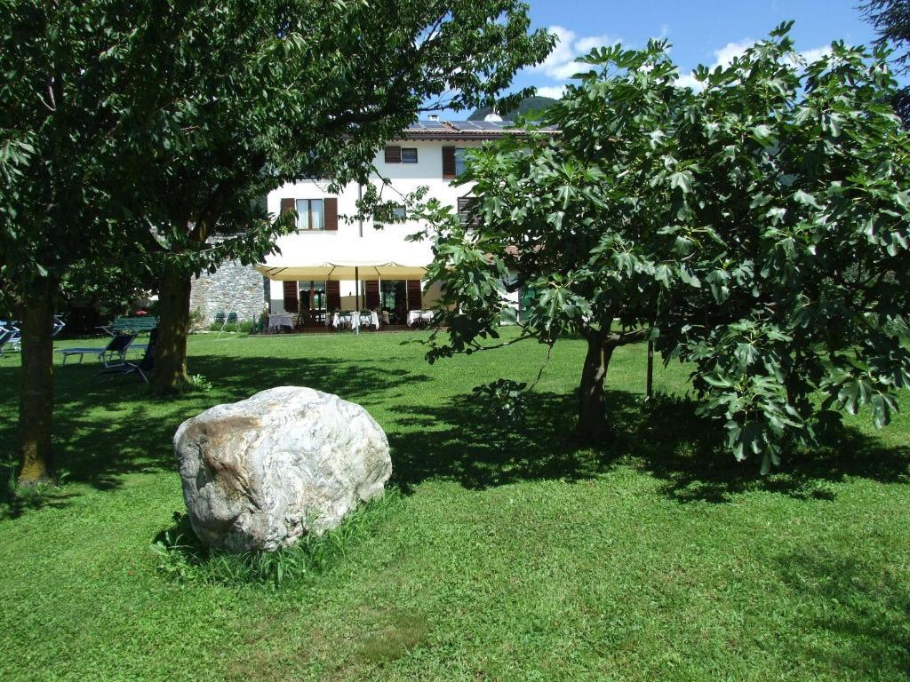 Agriturismo Ca Del Lago Граведона Экстерьер фото